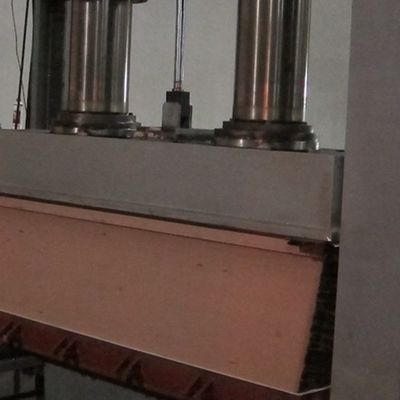کابینت مهندسی شده آنیگر روکش چوب زرد 0.15-0.55mm برش طبیعی