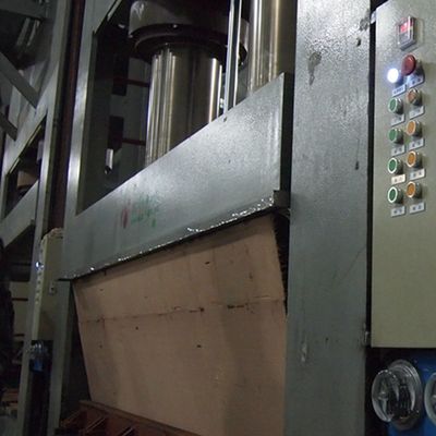فرنیر چوبی مهندسی بالا نقاب آبی BC-X6191 بافت شبکه ای رنگ برای طراحی درب چوب مدرن