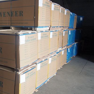 فنیر چوب مهندسی بالا گردو WT-X063 خاکستری مستقیم طول 2850mm برای دکوراسیون داخلی
