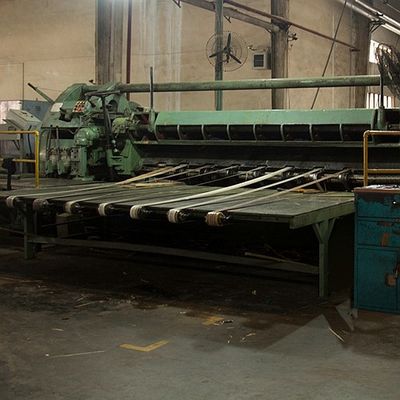 پانل و درب آفریقای طبیعی Sapele چوب روکش برش تخت تاج دانه درجه AAA