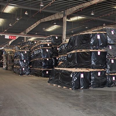روکش چوب بلوط طبیعی آمریکایی با برش تخت تاج برش دانه دانه AAA ضخامت 0.5-0.55 میلی متر برای صورت کابینت چین