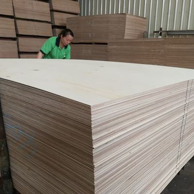 تخته چندلای فانتزی فیگور طبیعی بلوک آنیگر با کیفیت خوب برای پنل در و پنجره E1/E2 درجه کارخانه چین