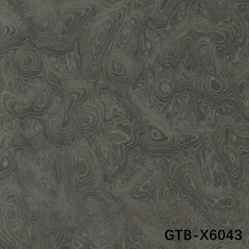 شبیه سازی چوب فنیر از درخت خاکستری Burl GTB-X6043 اندازه طول کشیده 2850mm Fleeced Back برای پنل دیواری هتل